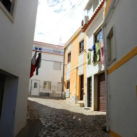 Σπίτι διακοπών House In The Historic Area Of *